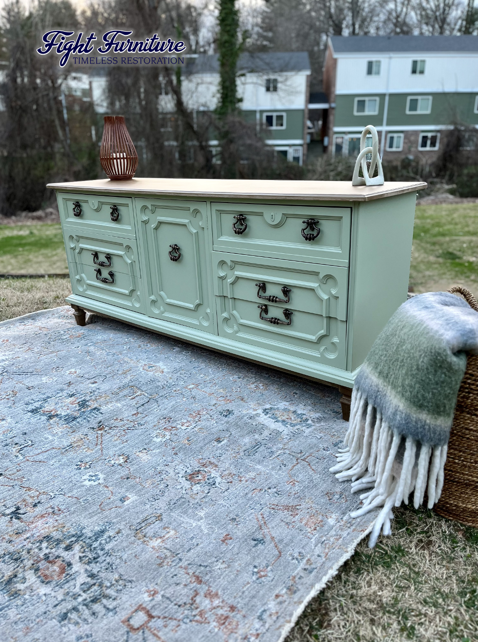 How to Sausalito Finish (Pottery Barn Inspired) of a Dresser